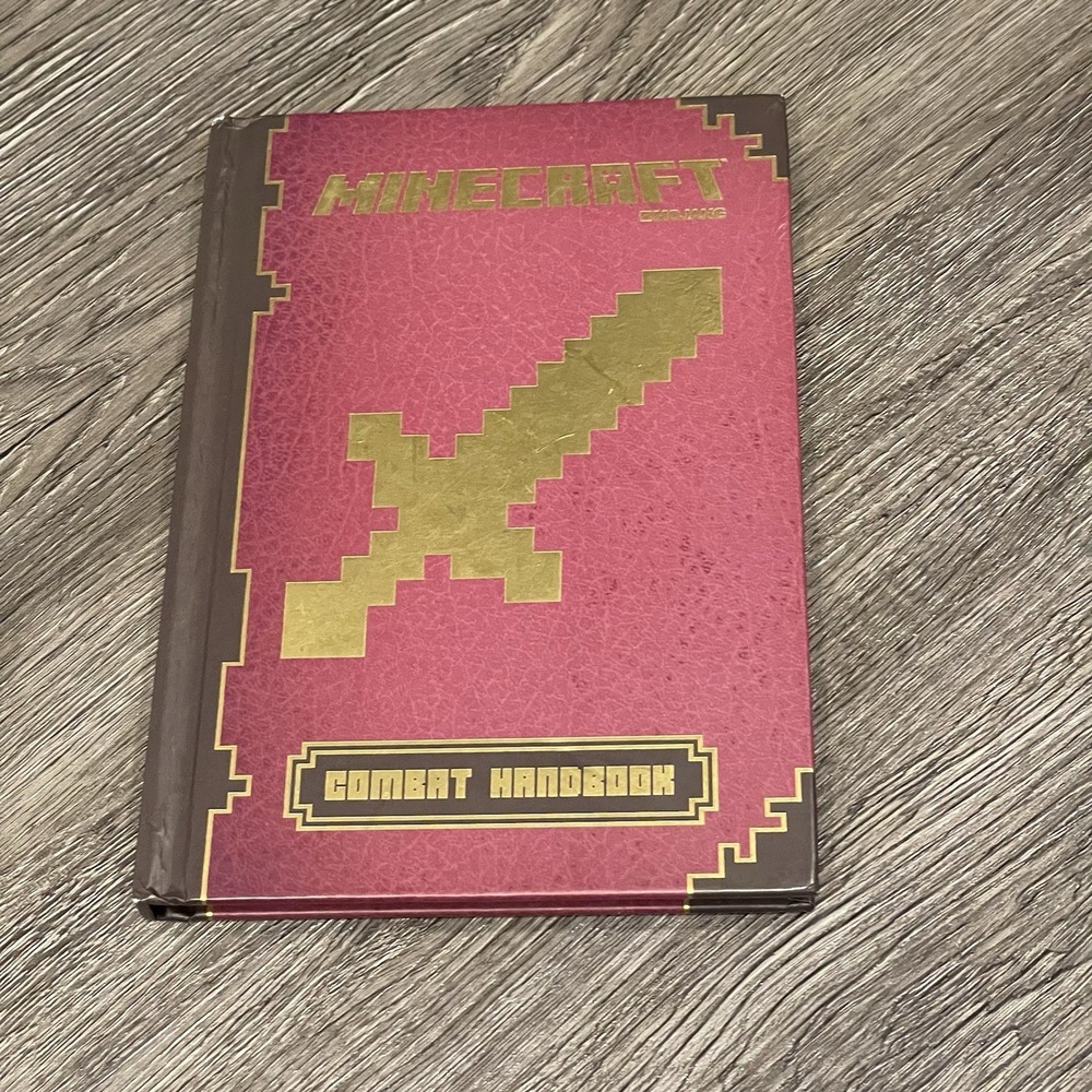 Minecraft Handbook Complete Set 4 Hardcover Mojang Scholastic Redstone‎ Combat - Picture 3 of 11